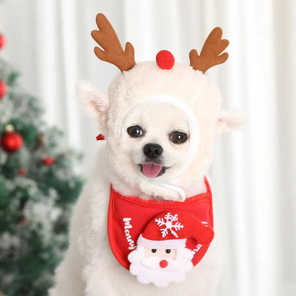 🎅🎁 Cute Pom Pom hat in the shape of a Christmas tree for pets!