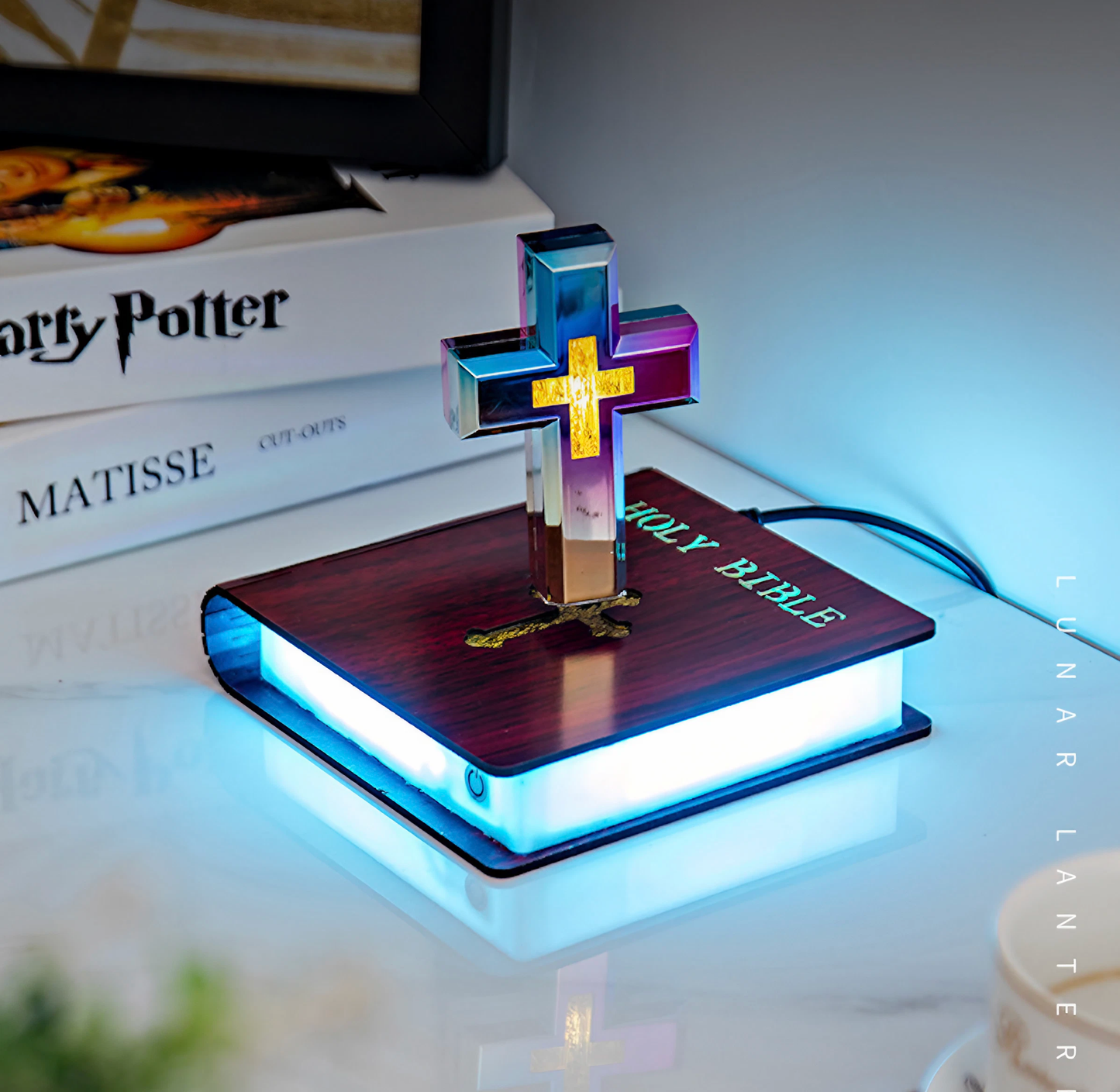 Celestial Faith Lamp